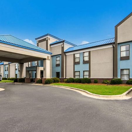 Surestay Plus Hotel Tarboro Exterior photo