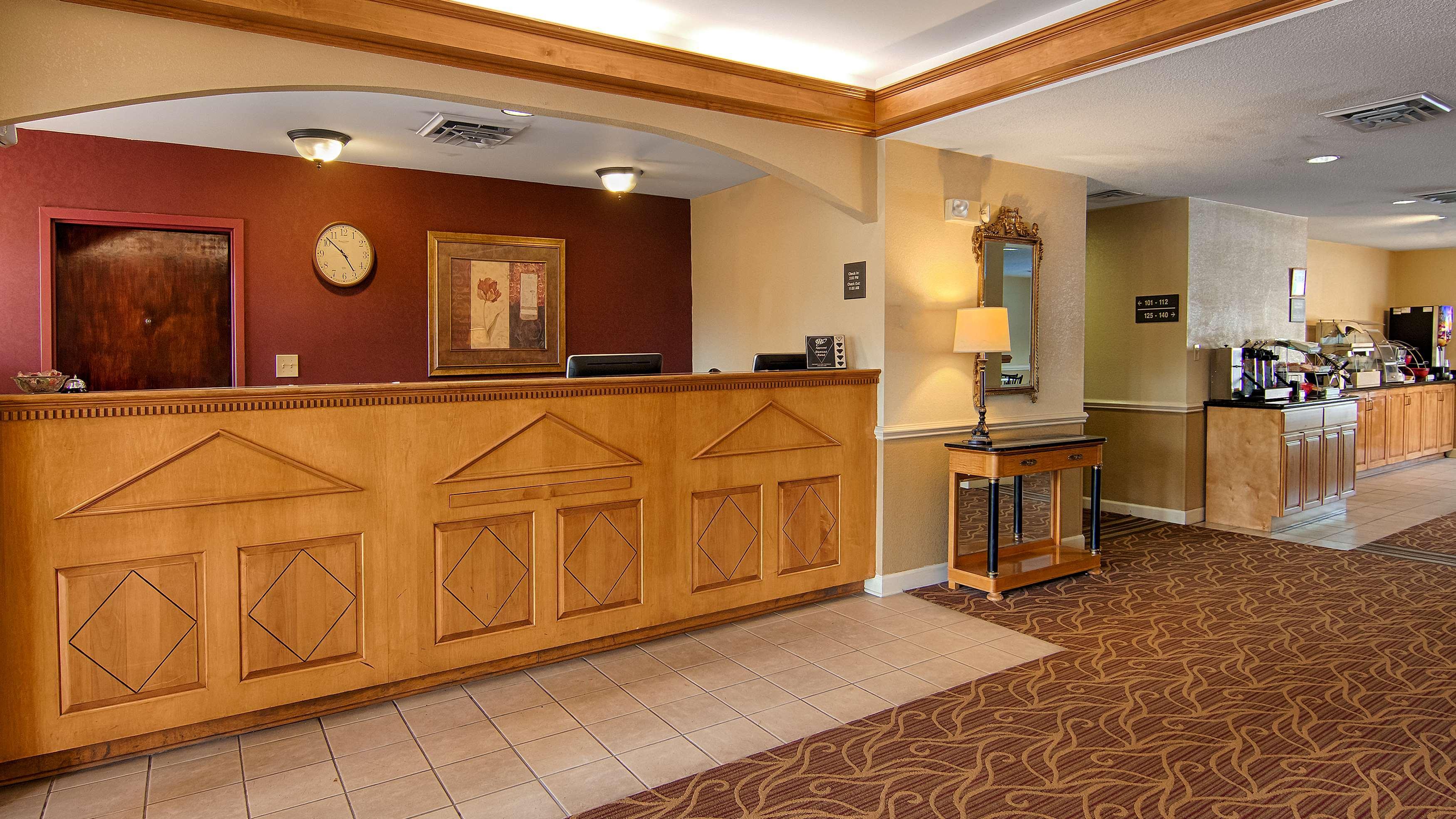 Surestay Plus Hotel Tarboro Interior photo